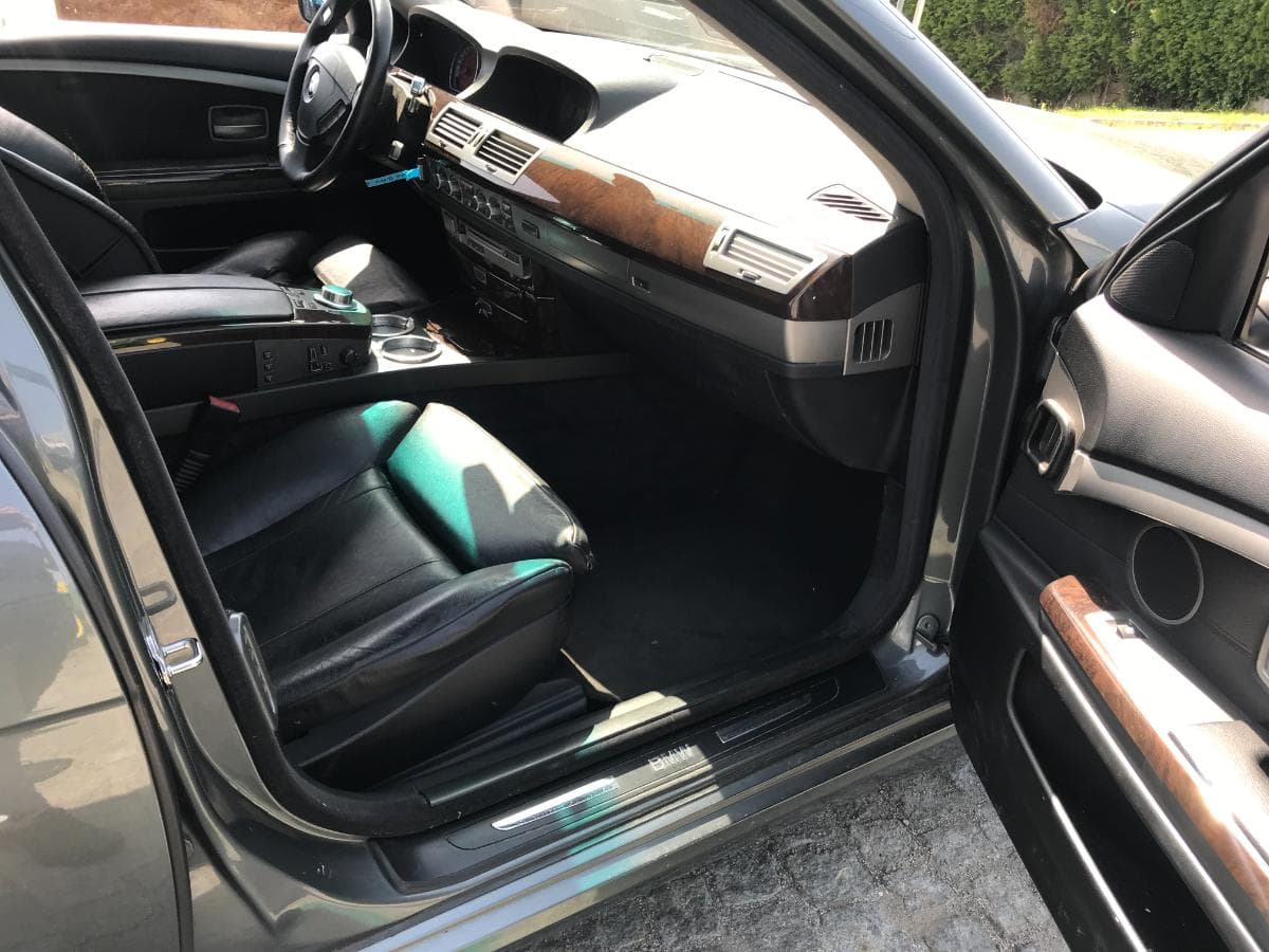 BMW 730D · Ano 2005 — imagem 20