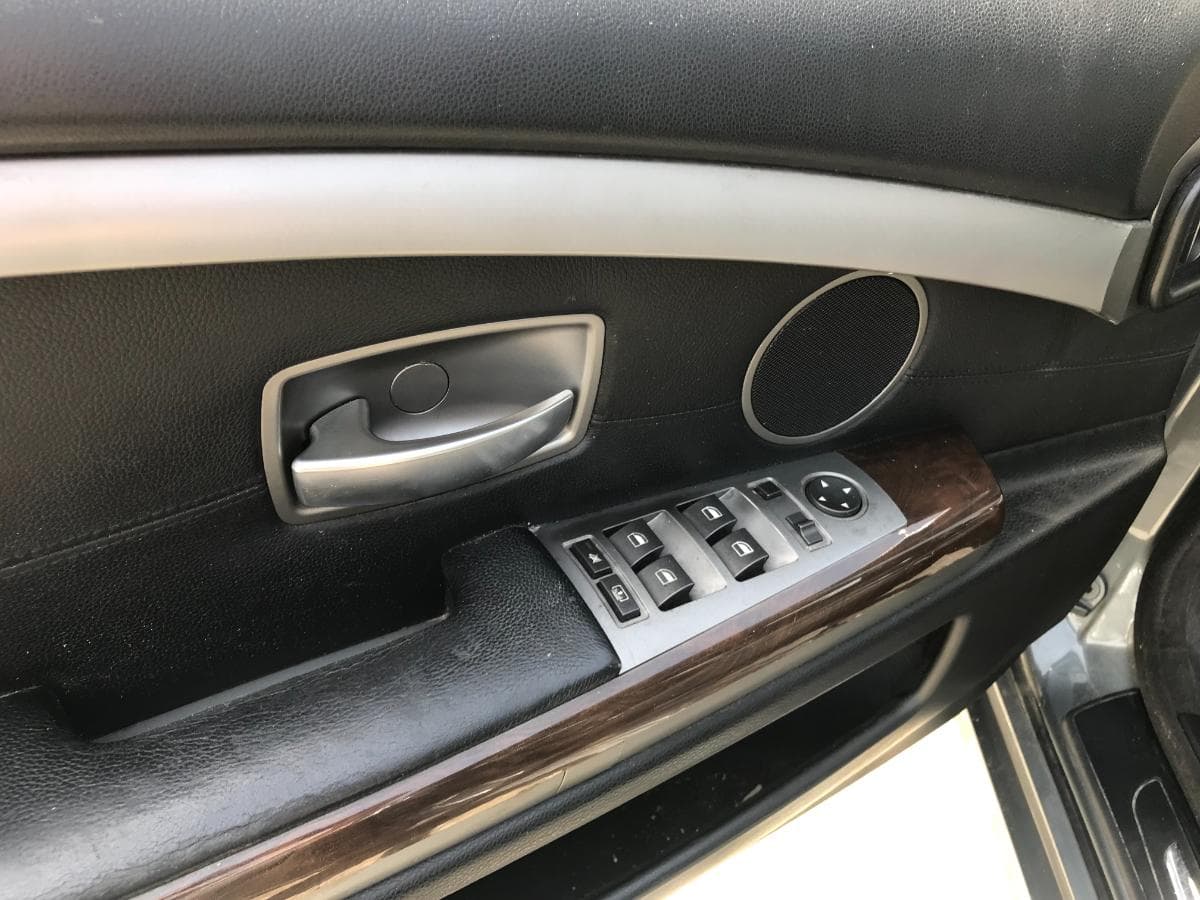 BMW 730D · Ano 2005 — imagem 25