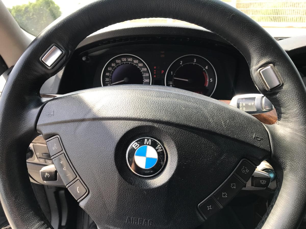 BMW 730D · Ano 2005 — imagem 35