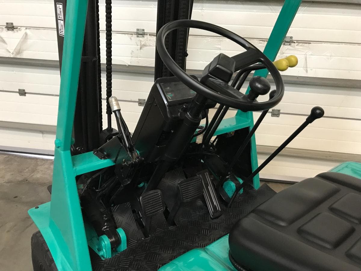 Empilhador Mitsubishi FG15 · 1500 KG — imagem 7