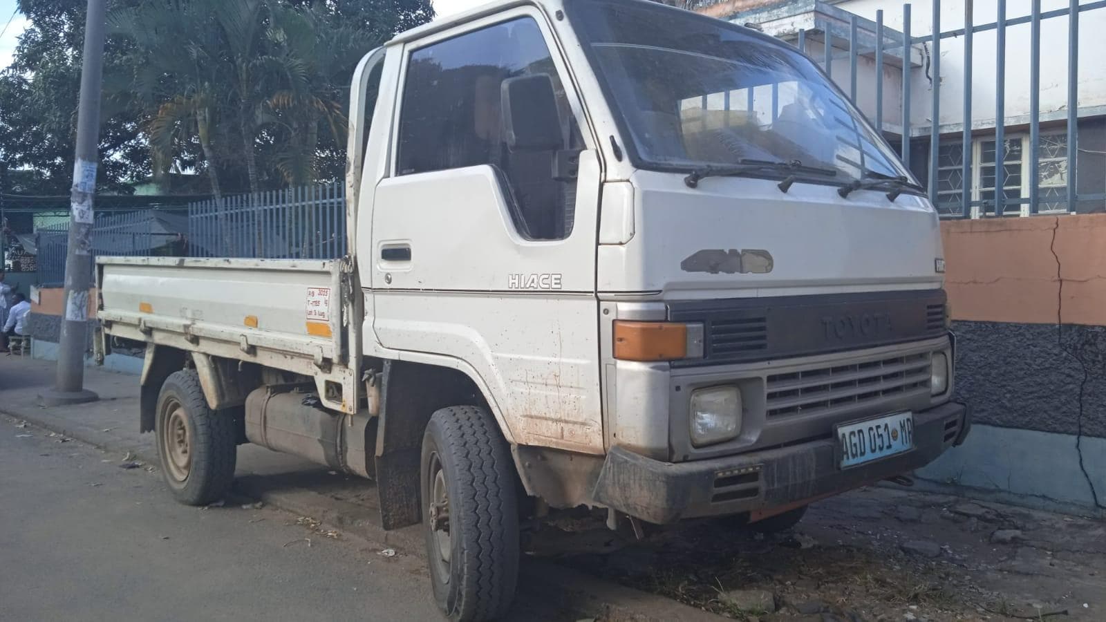 Toyota Hiace · — imagen 4