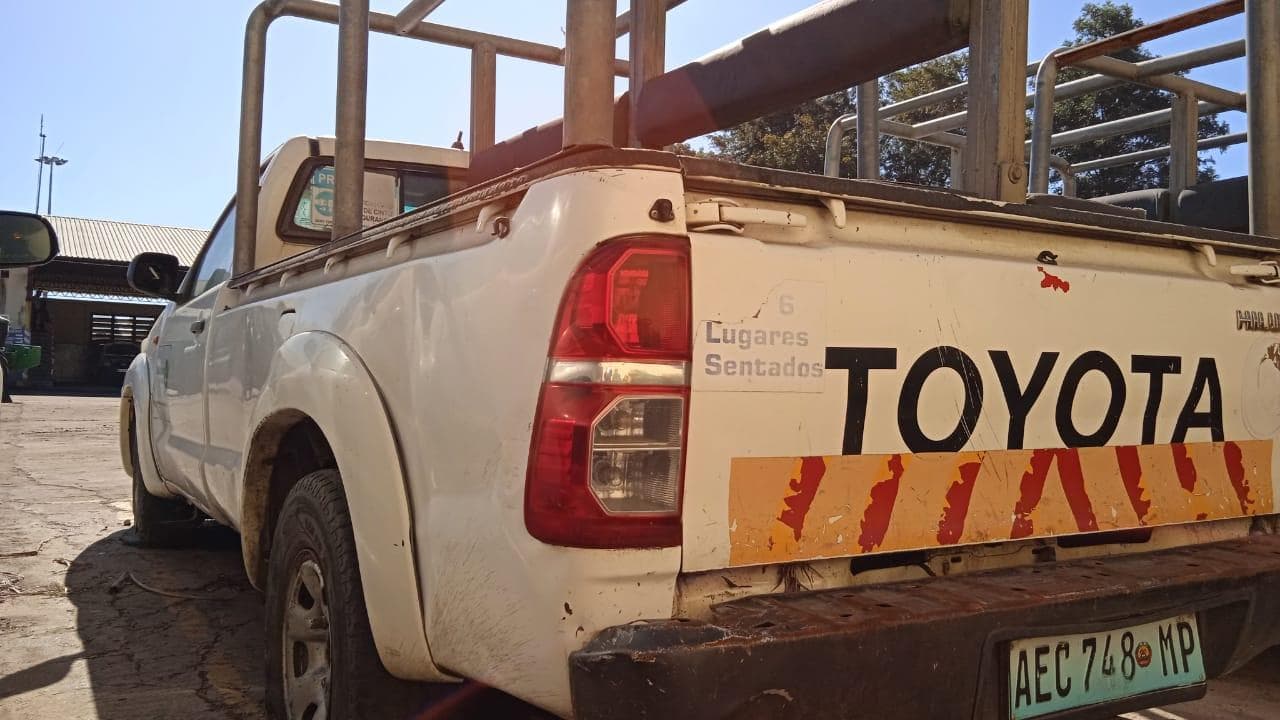 Toyota Hilux · — imagen 2
