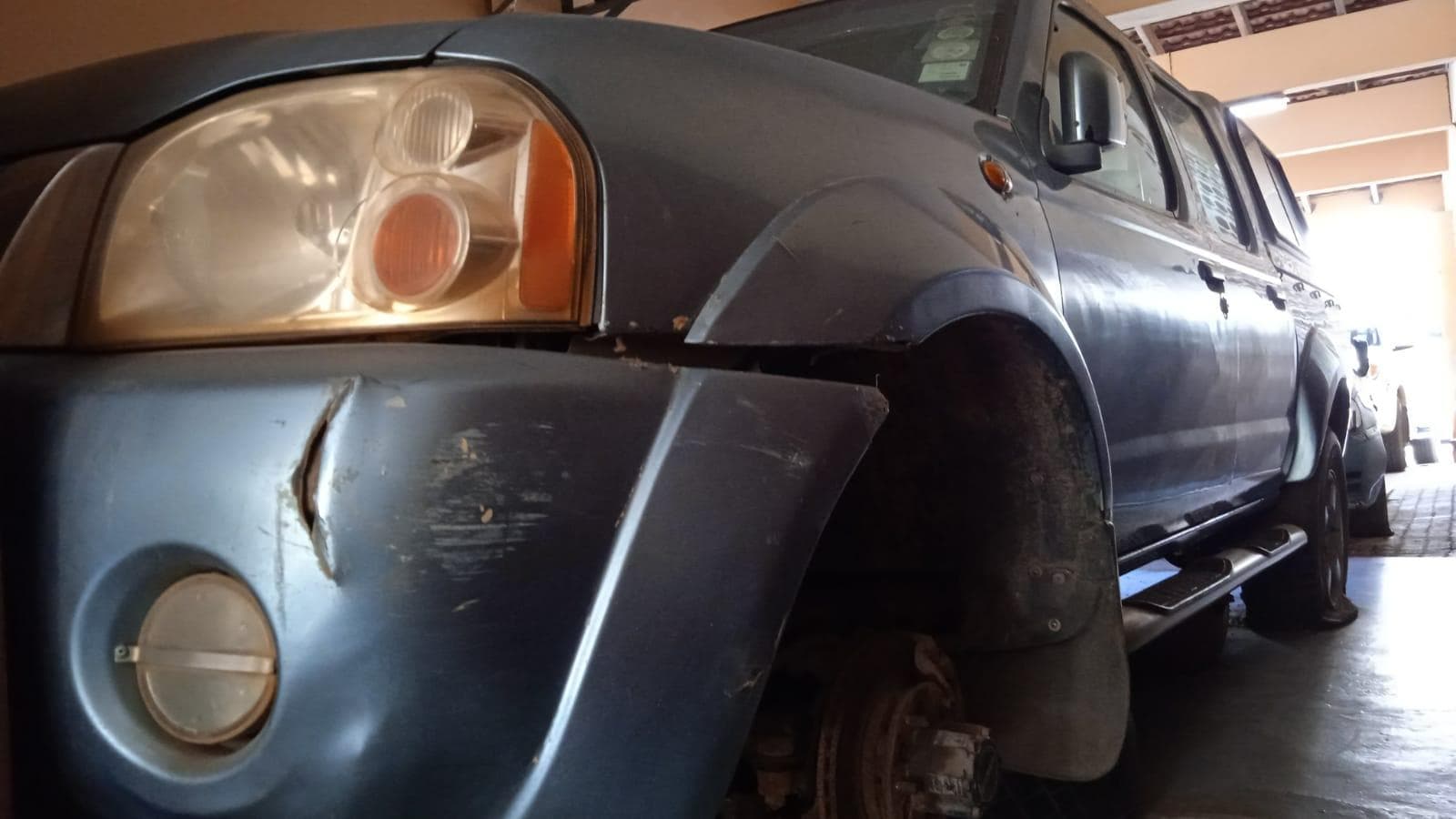 NIssan Hardbody · — imagem 1
