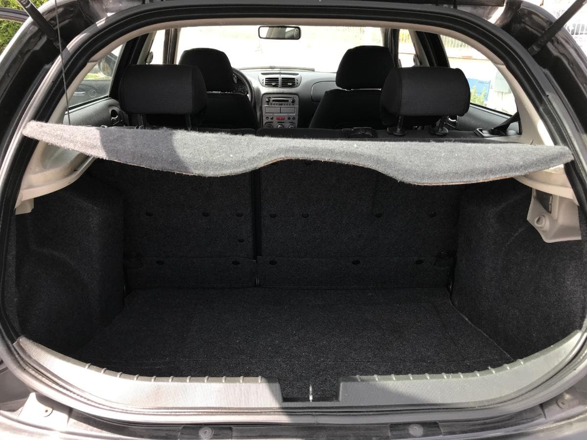 Alfa Romeo 147 1.6 16v · Ano 2006 — imagem 8