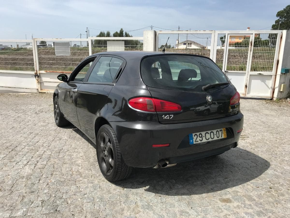 Alfa Romeo 147 1.6 16v · Ano 2006 — imagem 6