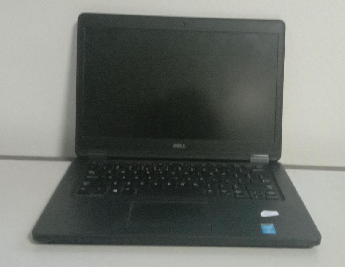 Laptop dell · — imagen 1