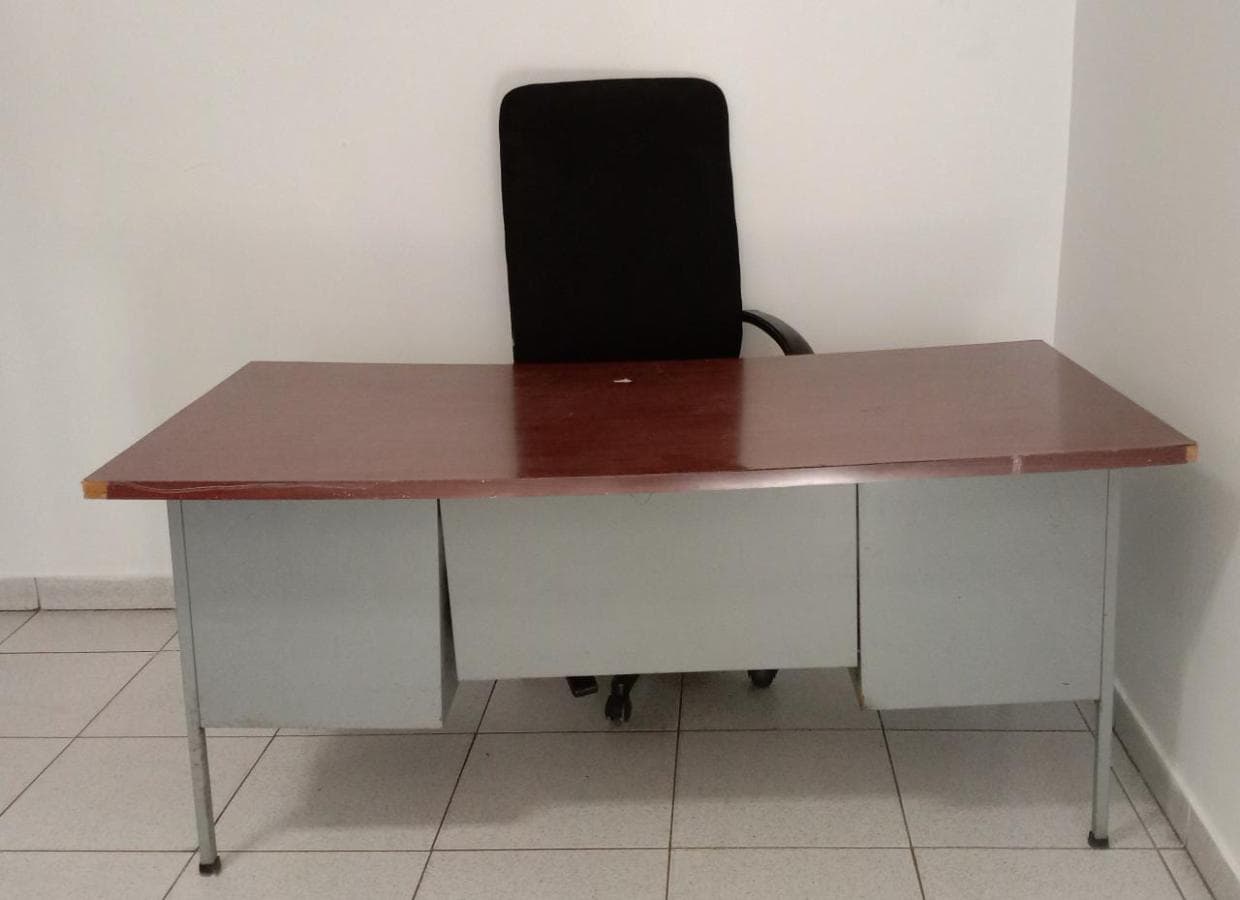 Mobiliario de Oficina ·