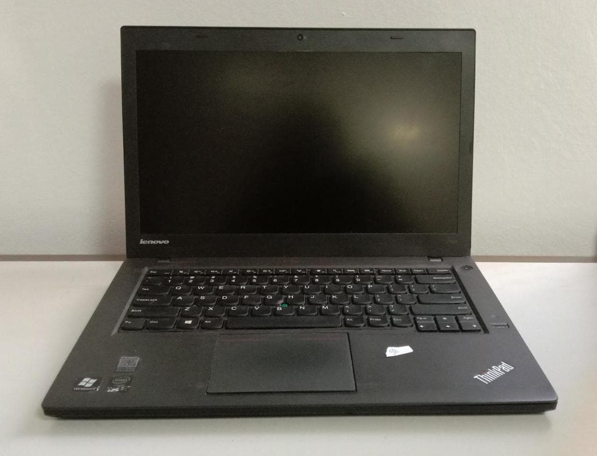 Laptop Lenovo ·