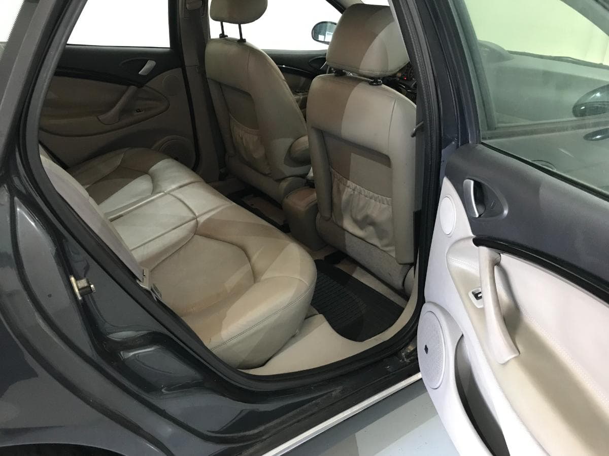 Citroën C5 1.6HDI · Ano 2005 — imagem 23