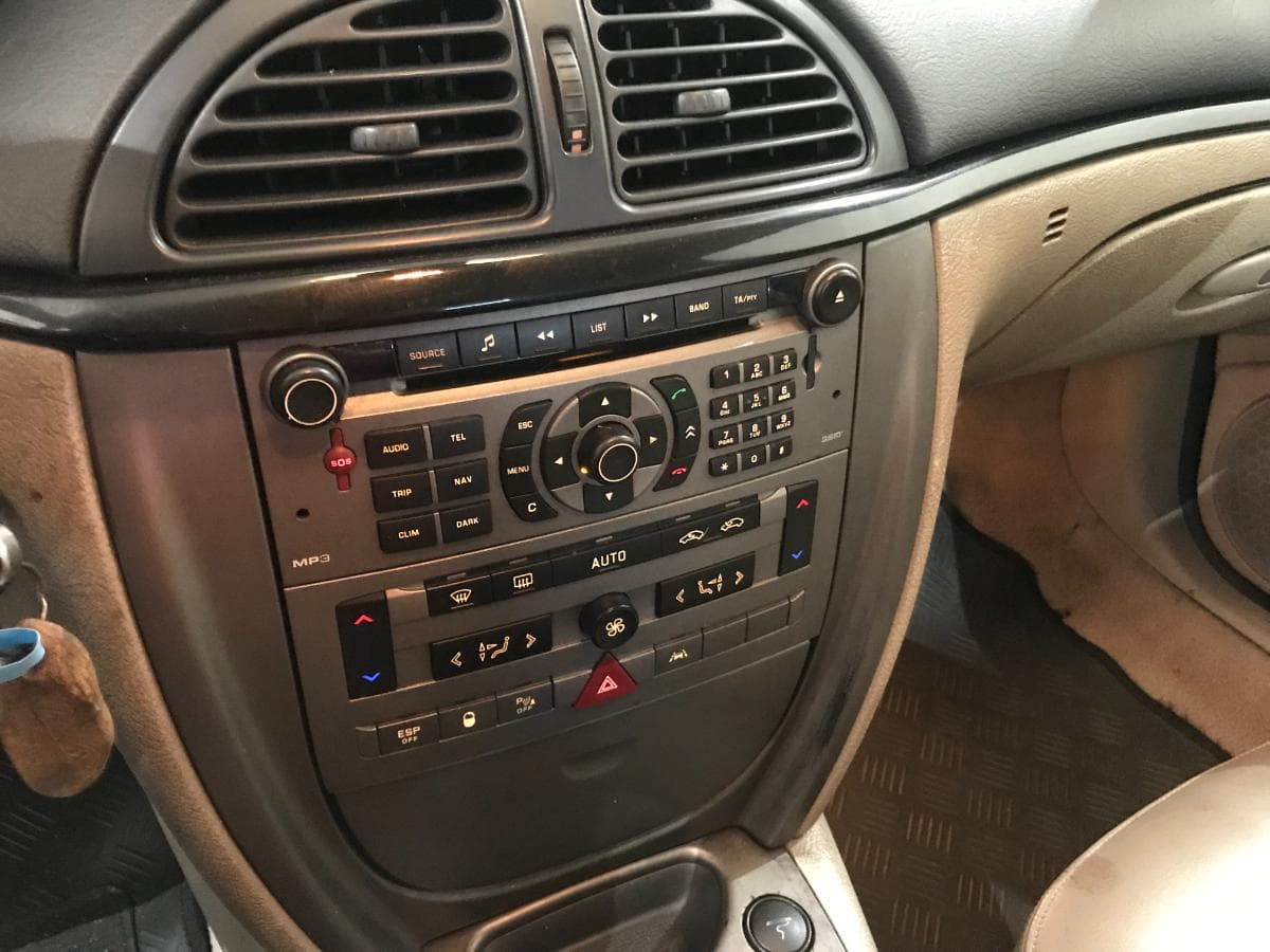 Citroën C5 1.6HDI · Ano 2005 — imagem 31