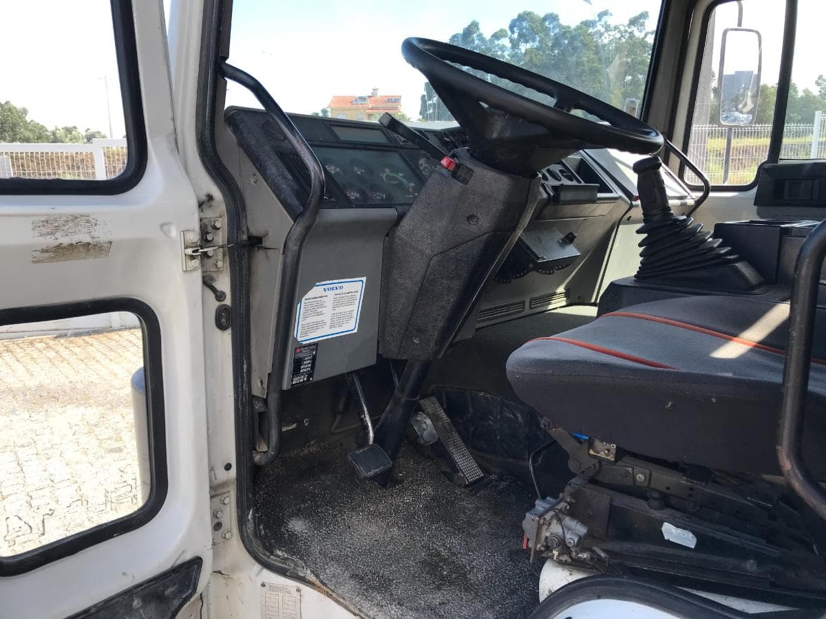 Volvo FL6 · Ano 1990 — imagen 19