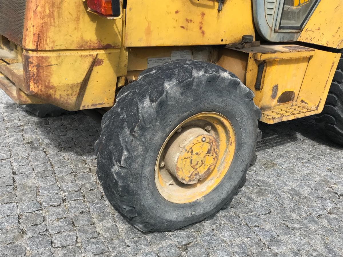 Empilhador JCB 926 4x4 — imagem 11