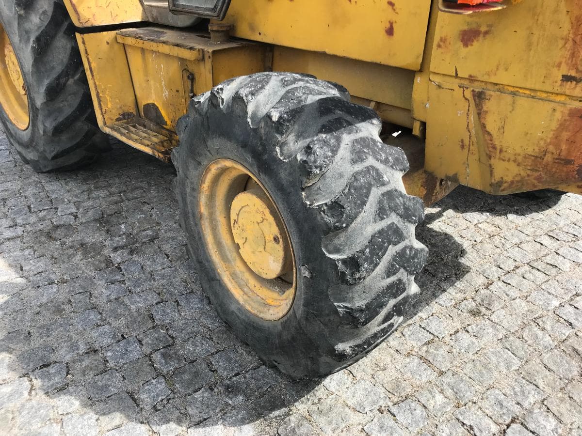 Empilhador JCB 926 4x4 — imagem 12