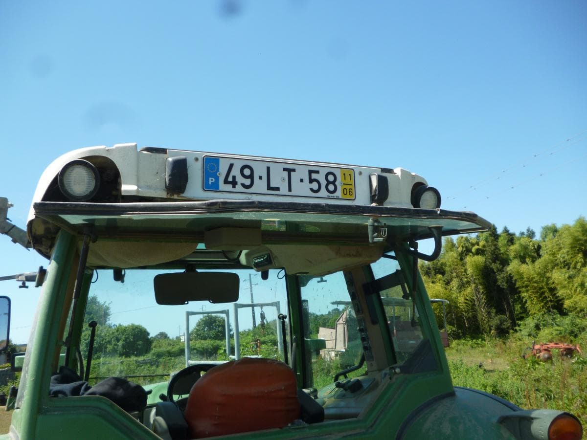 Trator agrícola — image 7