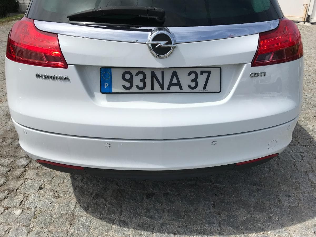 Opel Insígnia 2.0TDCI · Ano 2012 — imagem 7