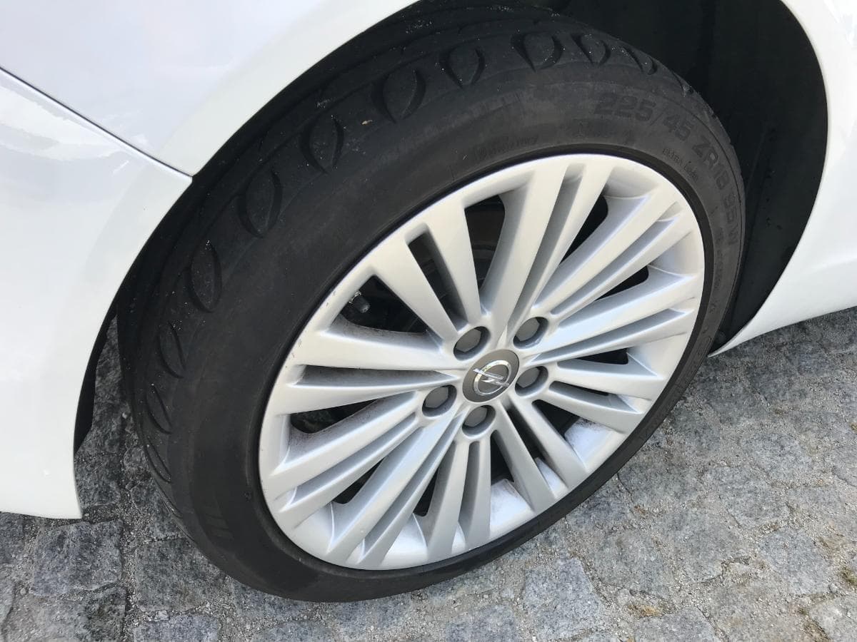 Opel Insígnia 2.0TDCI · Ano 2012 — imagem 15