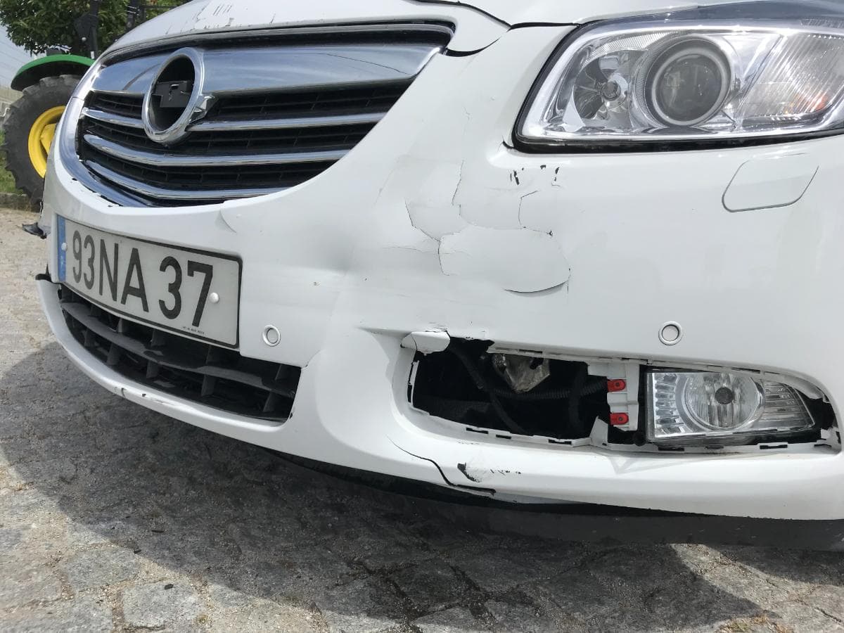 Opel Insígnia 2.0TDCI · Ano 2012 — imagem 19