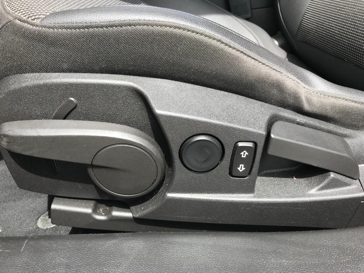 Opel Insígnia 2.0TDCI · Ano 2012 — imagem 31