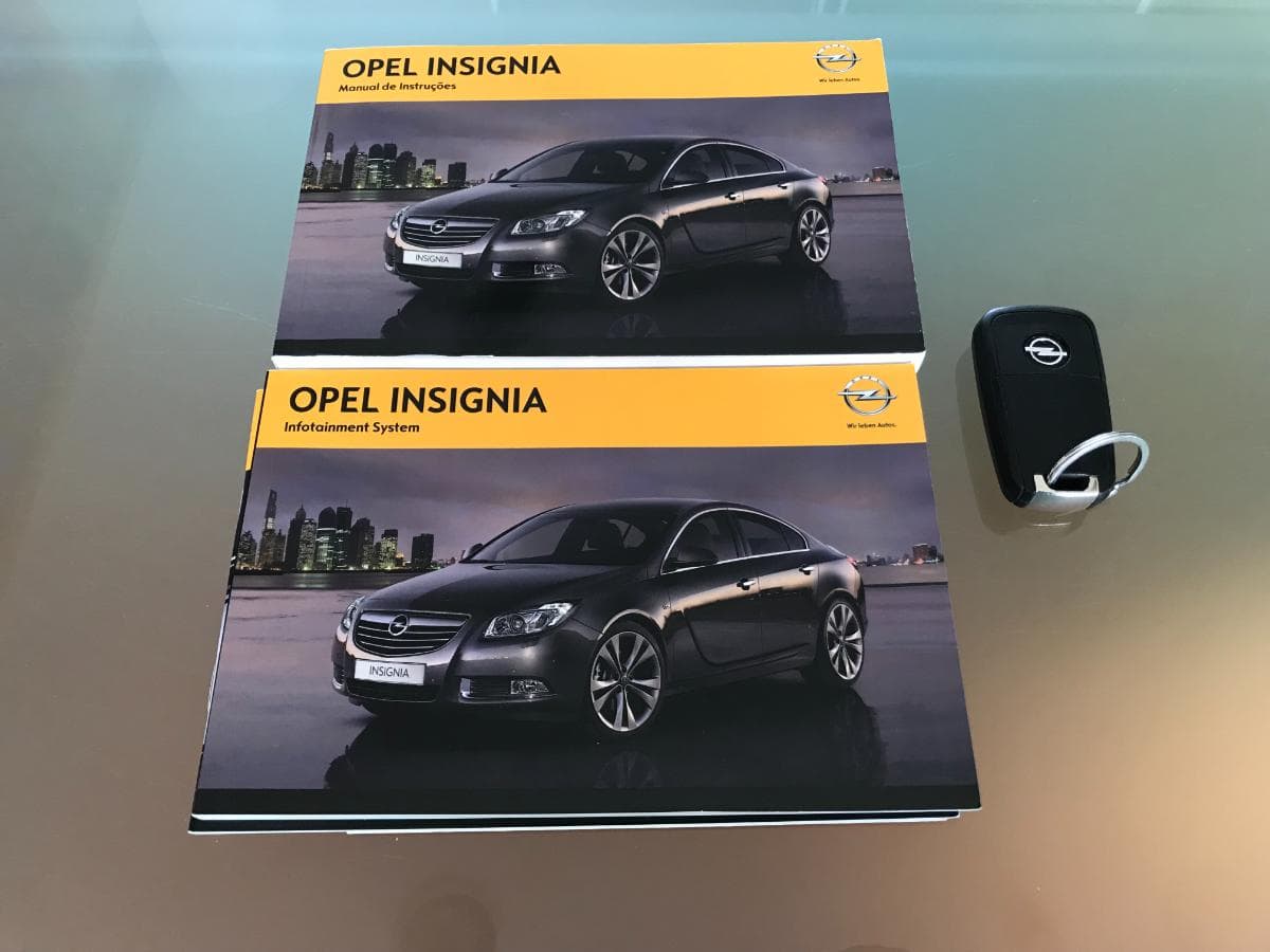 Opel Insígnia 2.0TDCI · Ano 2012 — imagem 39