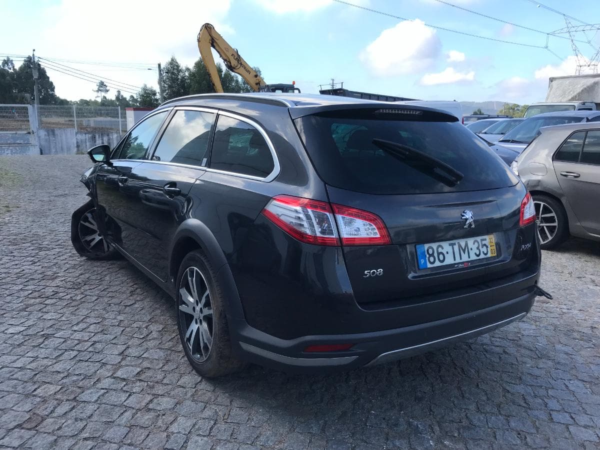 Peugeot 508 2.0HDI Hybrid · Ano 2013 86-TM-35 — image 6