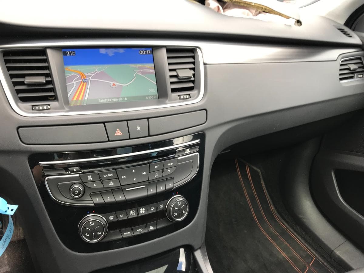 Peugeot 508 2.0HDI Hybrid · Ano 2013 86-TM-35 — image 36