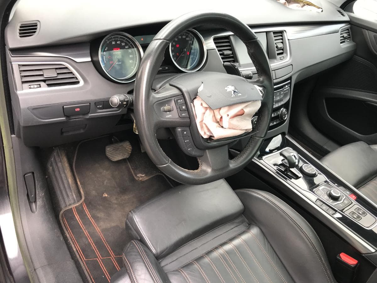 Peugeot 508 2.0HDI Hybrid · Ano 2013 86-TM-35 — image 37