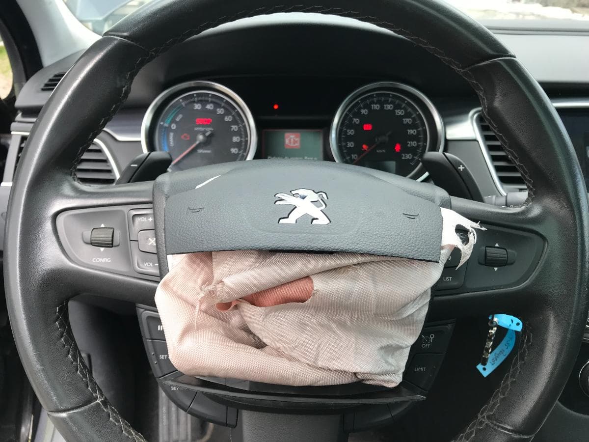 Peugeot 508 2.0HDI Hybrid · Ano 2013 86-TM-35 — image 39