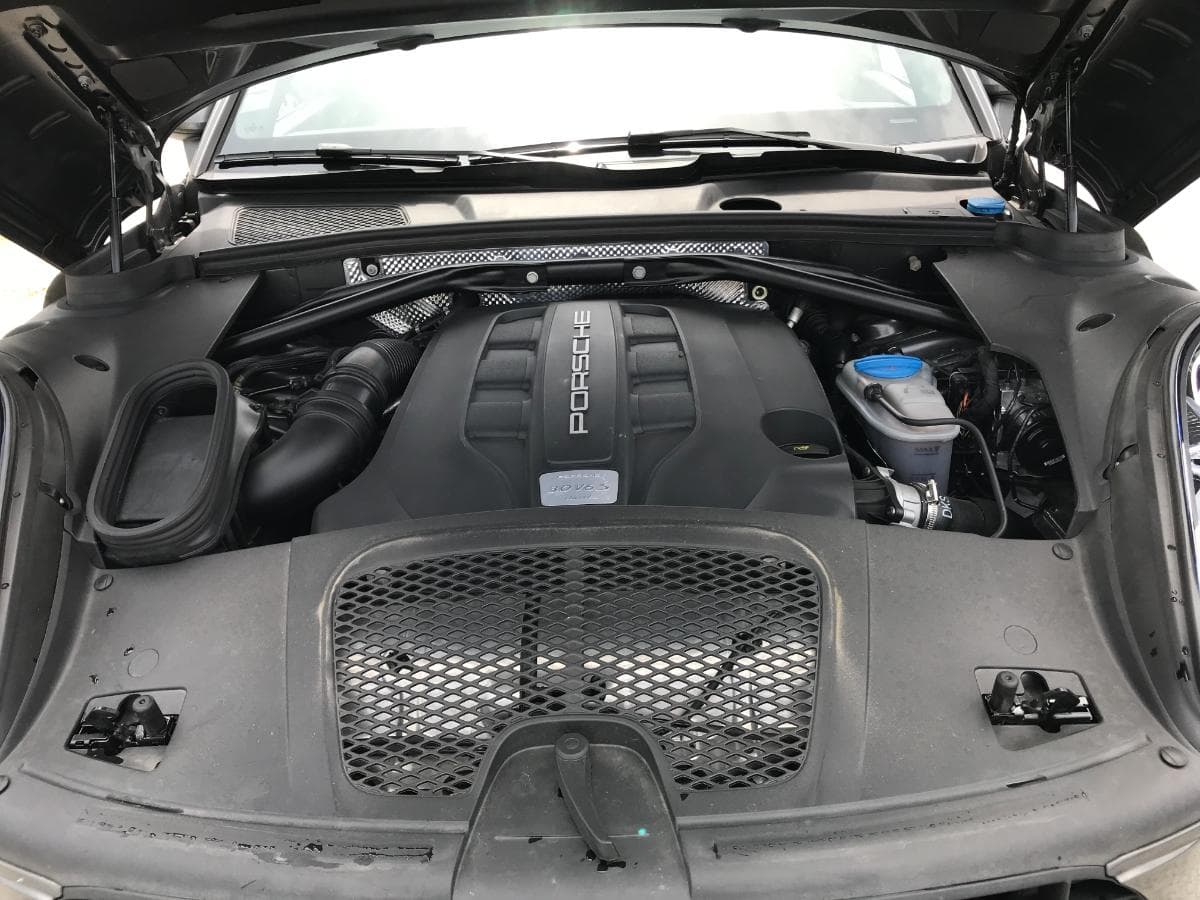 Porsche Macan S 3.0D · Ano 2015 — imagem 11