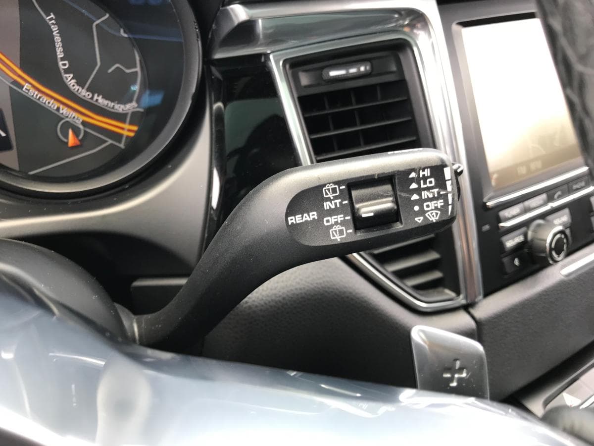 Porsche Macan S 3.0D · Ano 2015 — imagem 33