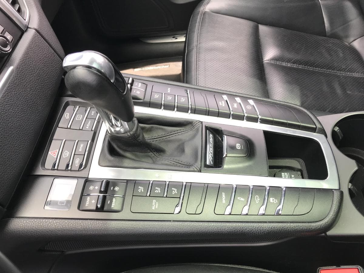 Porsche Macan S 3.0D · Ano 2015 — imagem 36