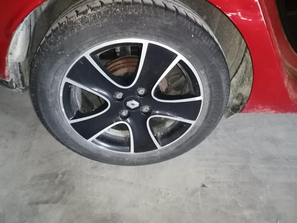 Renault Clio 1.5DCI · Ano 2013 — imagem 13