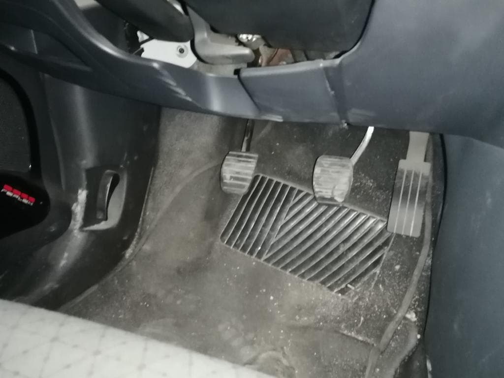 Renault Clio 1.5DCI · Ano 2013 — imagem 28