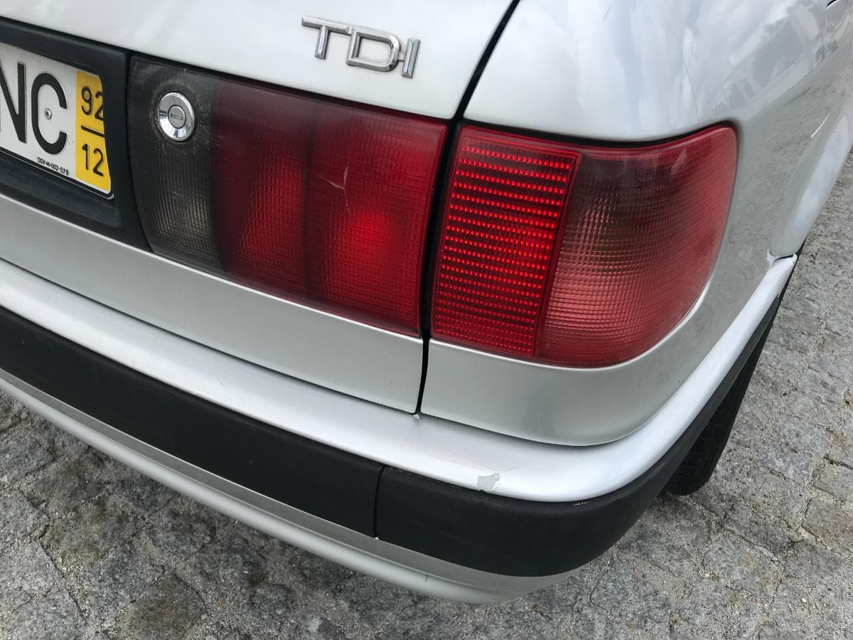 Audi 80 1.9TDI · Ano 1999 — imagem 18