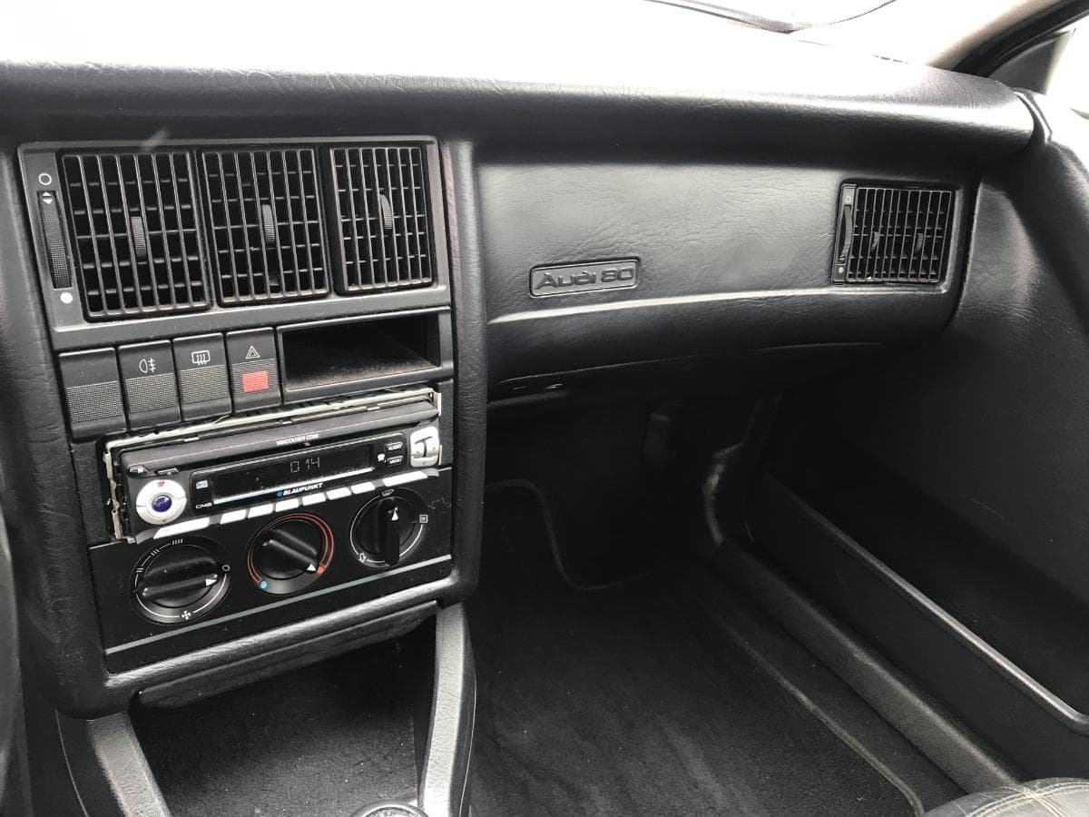 Audi 80 1.9TDI · Ano 1999 — imagem 30