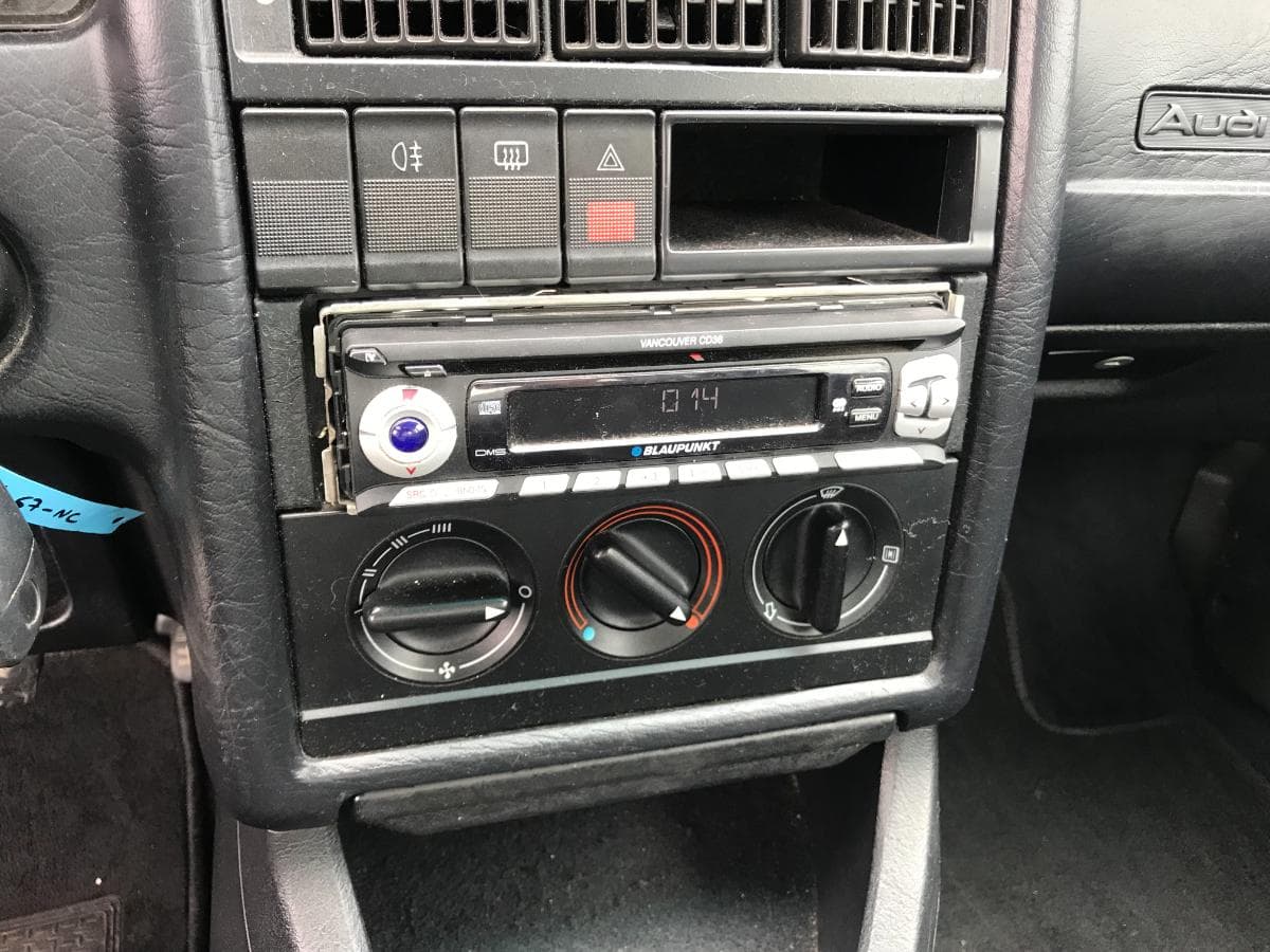 Audi 80 1.9TDI · Ano 1999 — imagem 32