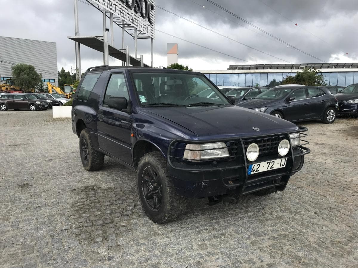 Opel Frontera 2.5TDS · Ano 1997 — imagem 1