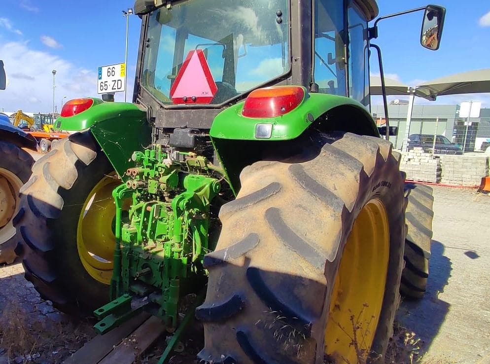 Tractor John Deere 6320 — imagen 2