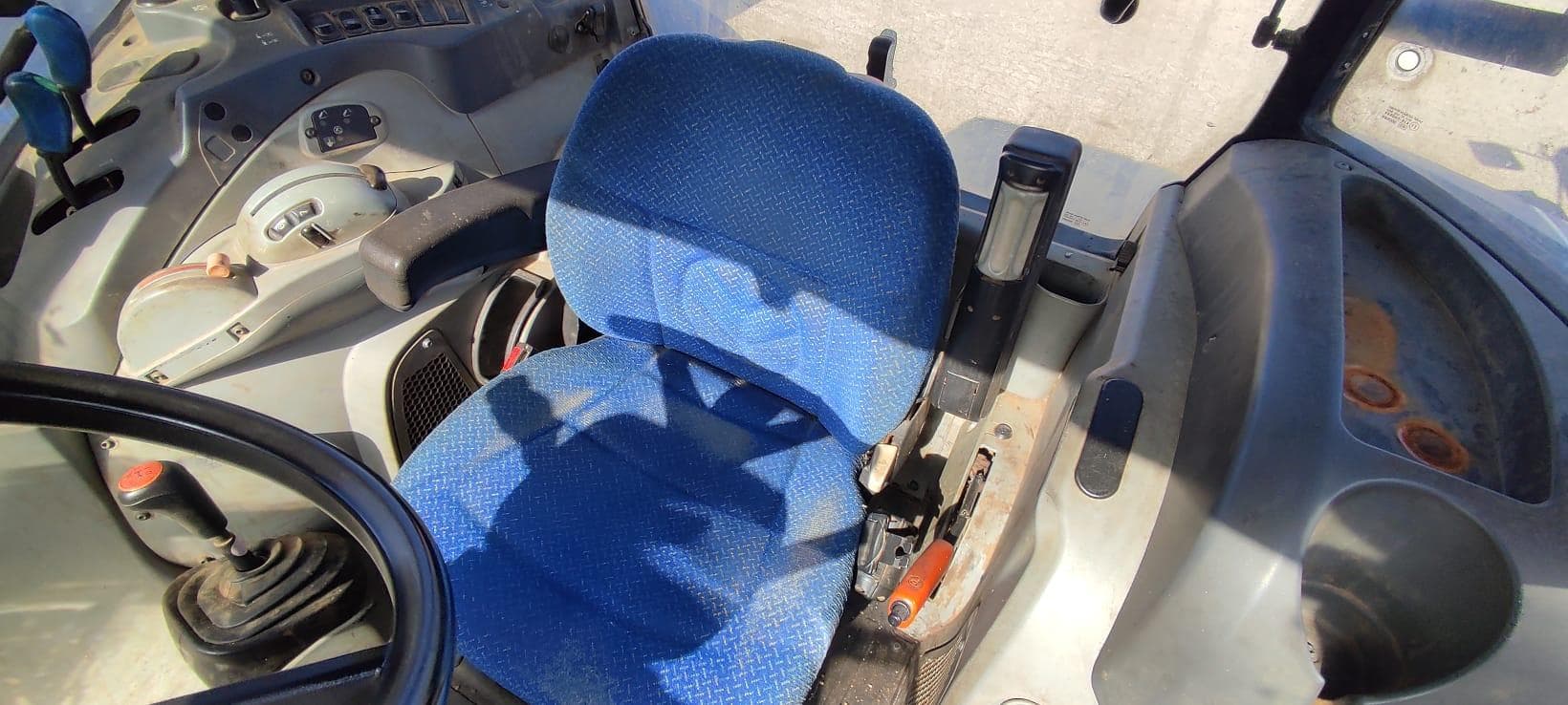 Trator New Holland T5 115 — imagem 7