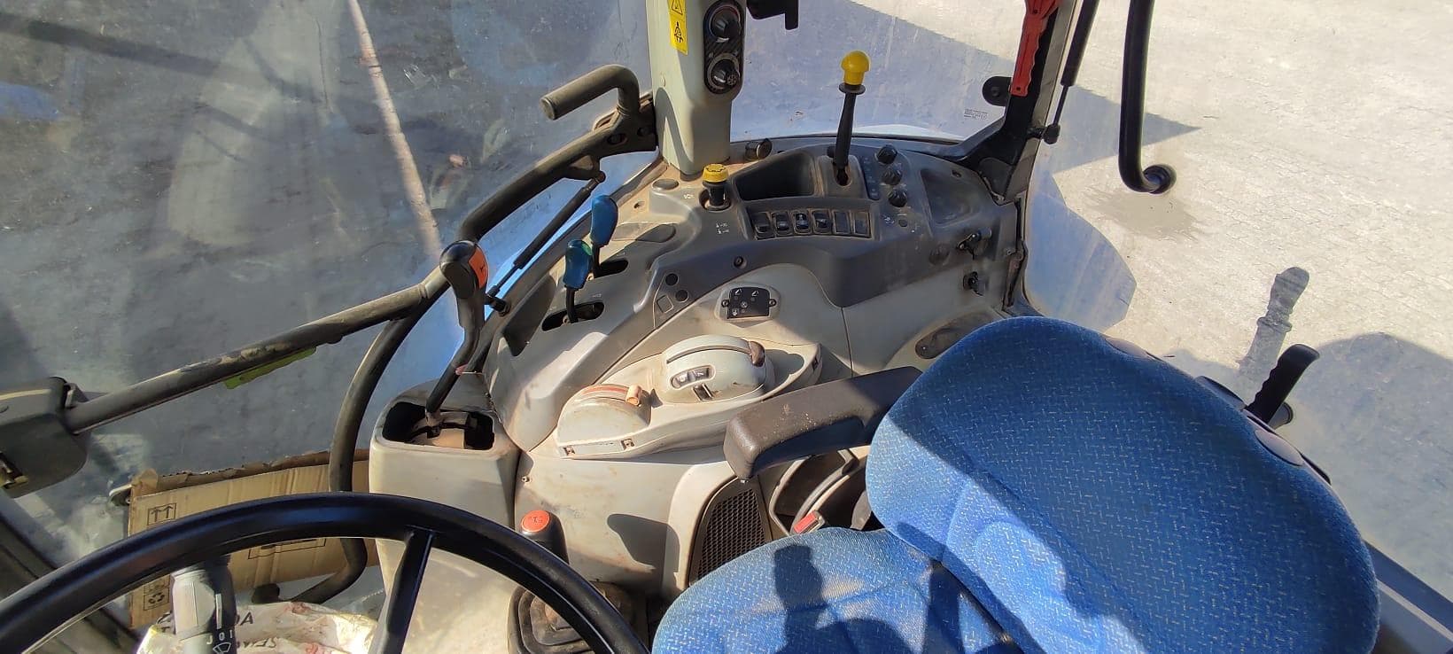 Trator New Holland T5 115 — imagem 9