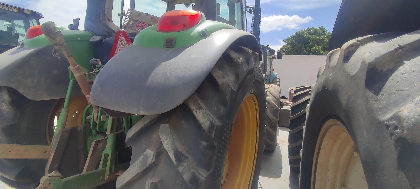 Trator John Deere 6430 — imagem 4