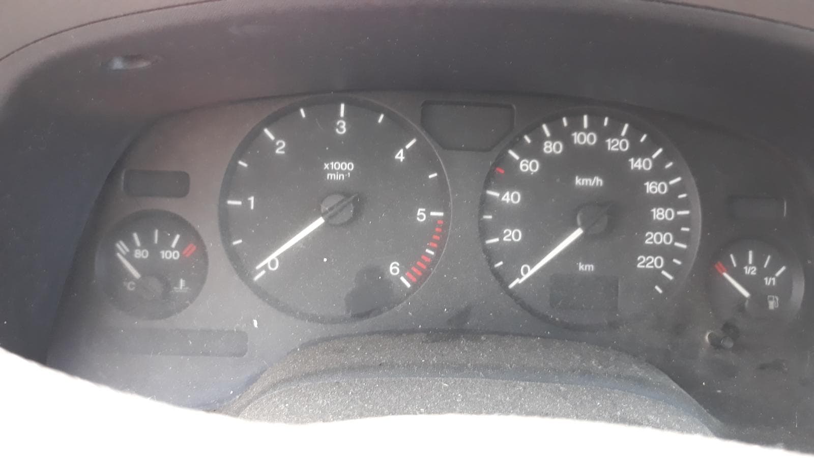 Opel Astra 1.7D — image 12