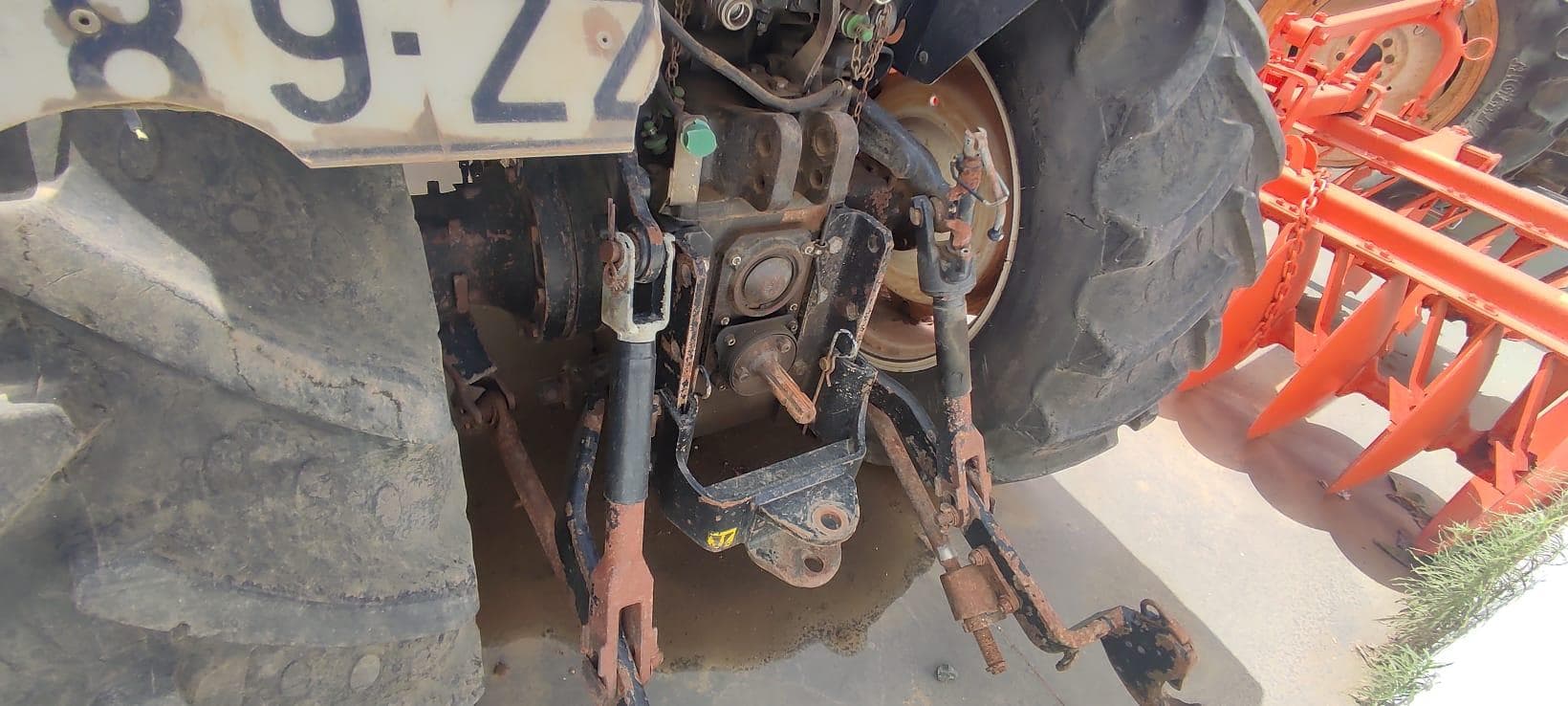 Trator New Holland TN 95F — imagem 2