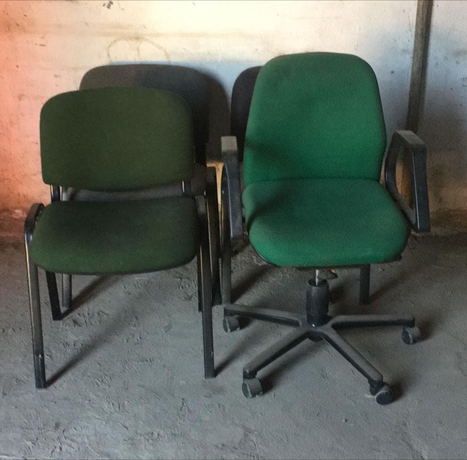 Mobiliário de escritório · — imagem 1