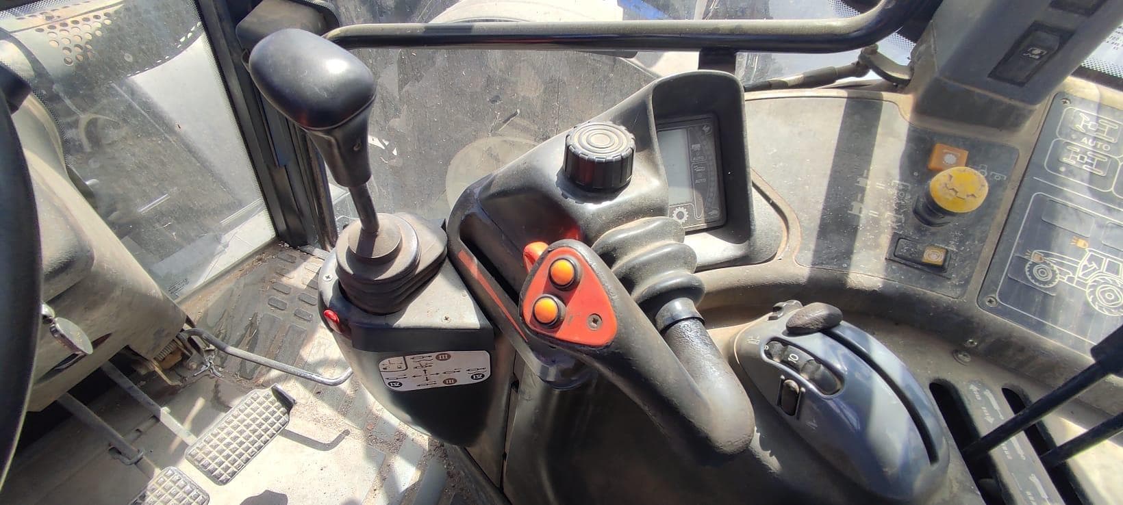 Trator New Holland TM165 · Beja — imagem 6