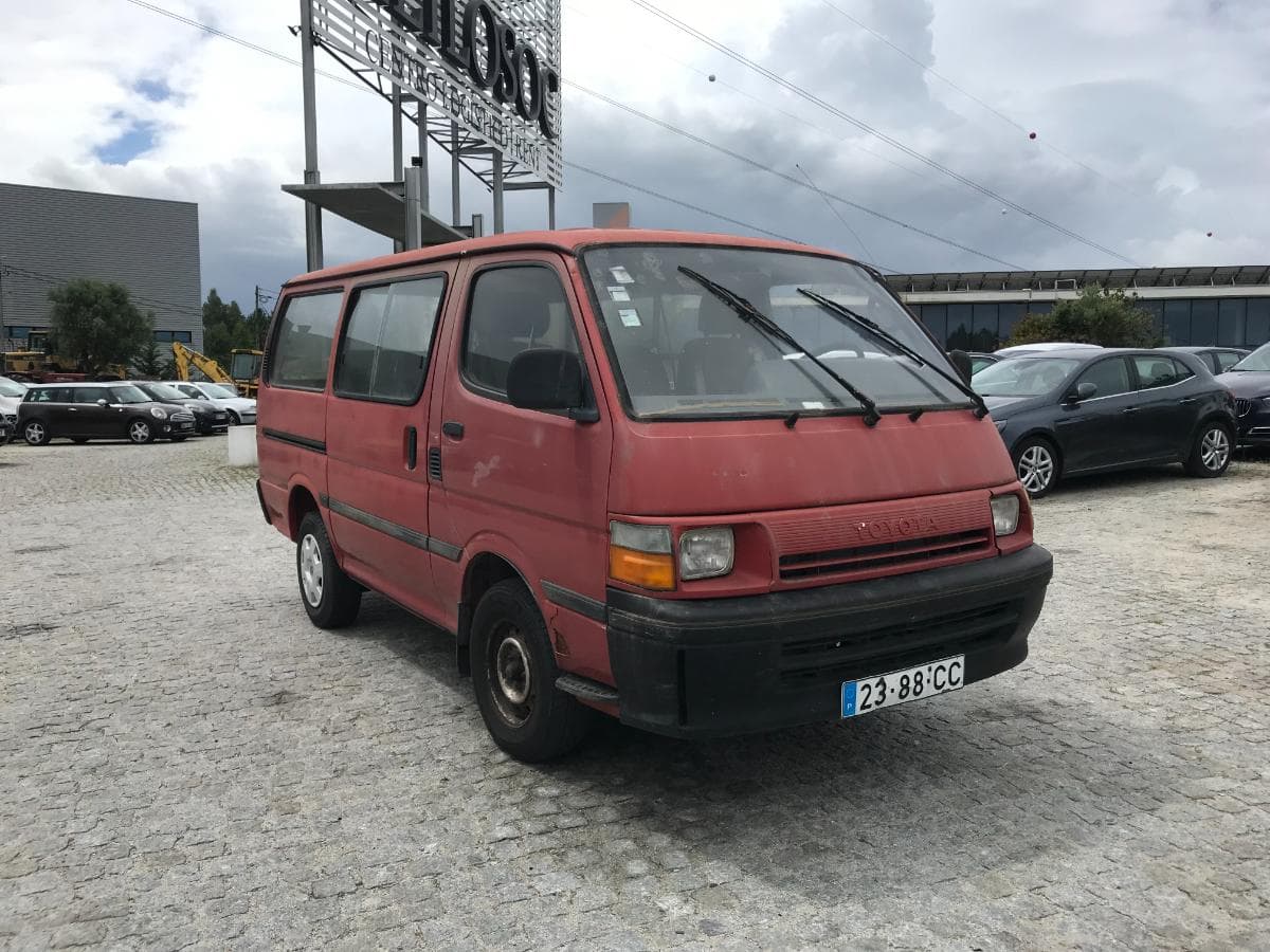 Toyota Hiace 2.4D · Ano 1993 — imagen 1