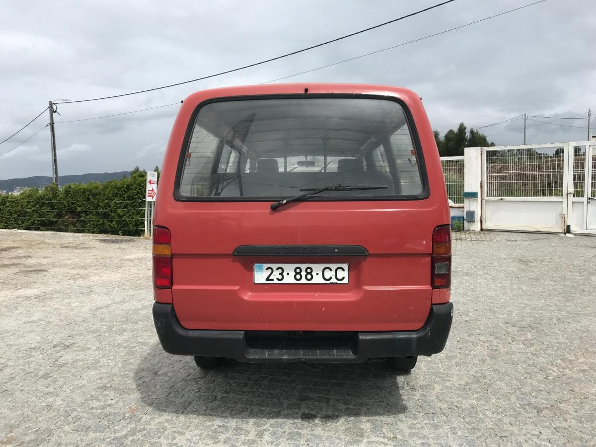 Toyota Hiace 2.4D · Ano 1993 — imagen 4