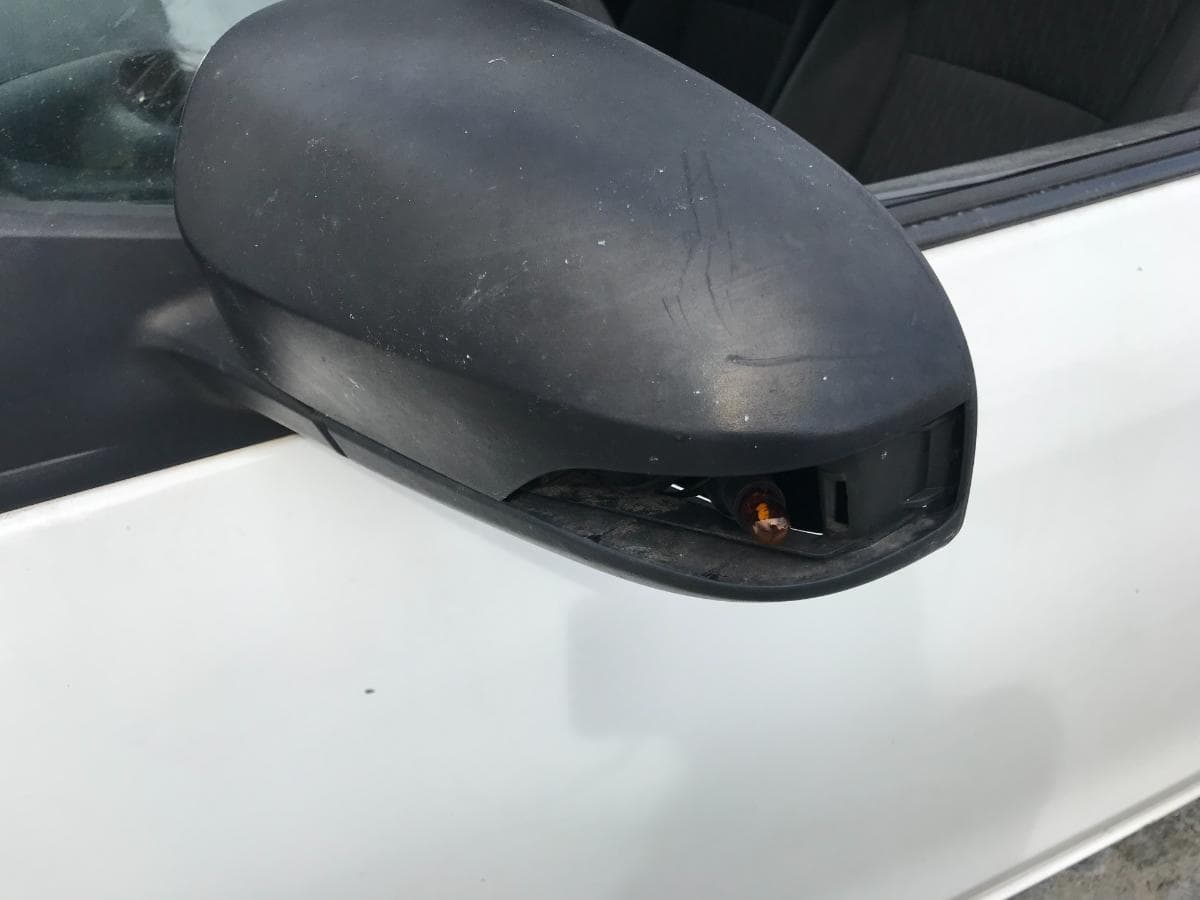 Toyota Yaris 1.4D · Ano 2012 — imagem 15