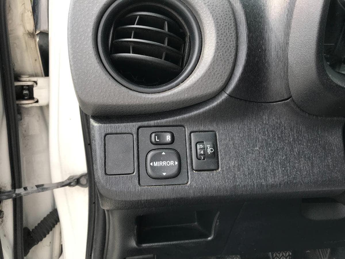 Toyota Yaris 1.4D · Ano 2012 — imagem 34