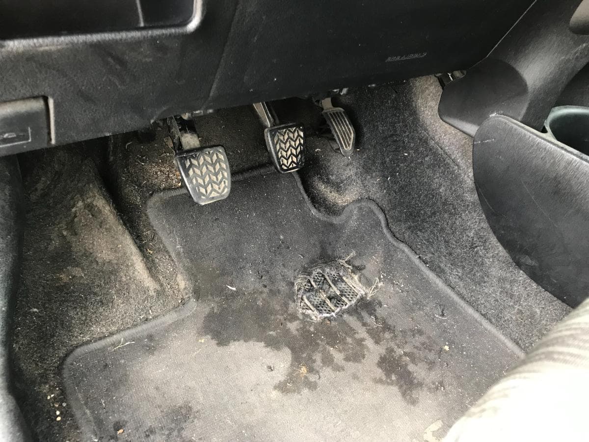 Toyota Yaris 1.4D · Ano 2012 — imagem 35