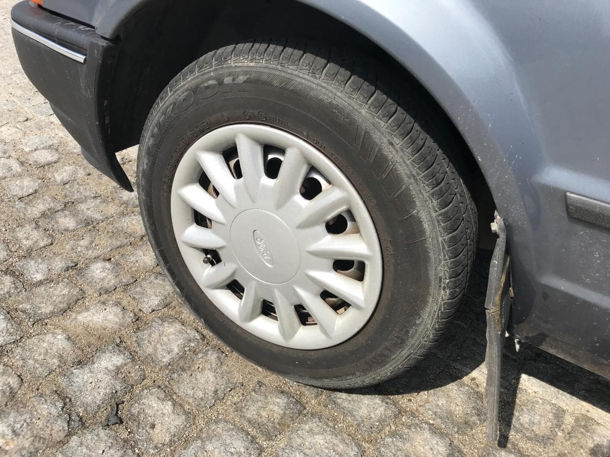 Ford Orion 1.4 · Ano 1988 — image 14